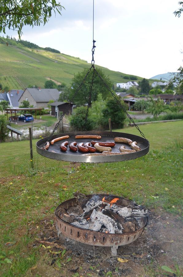 Weingut H. Gindorf Bed & Breakfast Lieser Luaran gambar